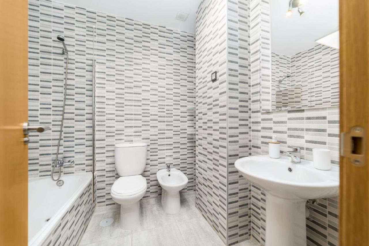 Malaga Suite Picasso With Swimming Pool And Parking In The Center! Luaran gambar